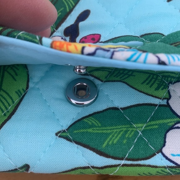 Vera Bradley RFID Protect Smartphone Wristlet Teal Yellow "Lemon Grove"  NEW - Picture 8 of 11